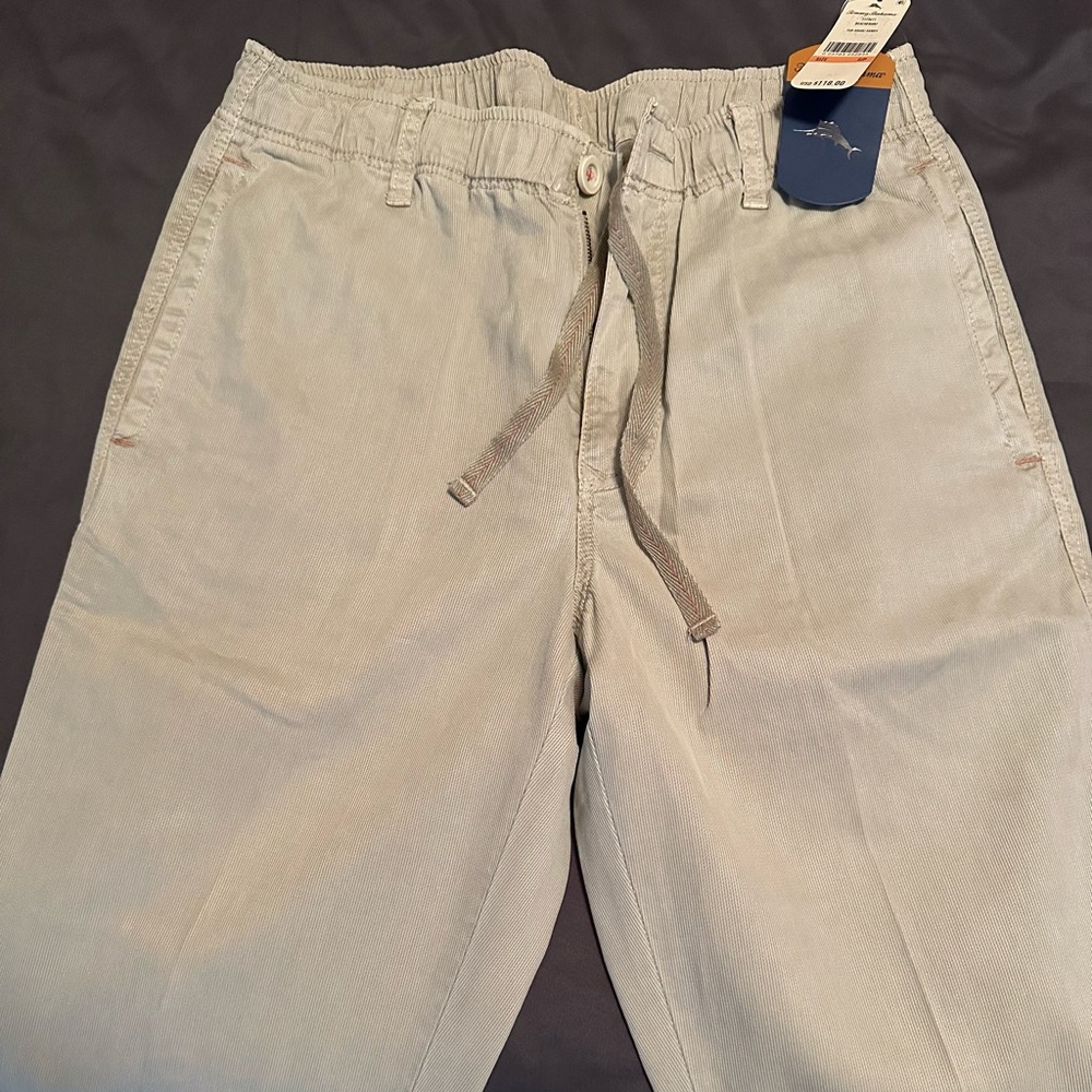 Tommy Bahama Beachfront Khaki Sands Ultra Light Pants Men’s Small NWT $118 Save!